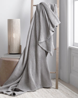 Cotton Bee blanket in gray from Aglika