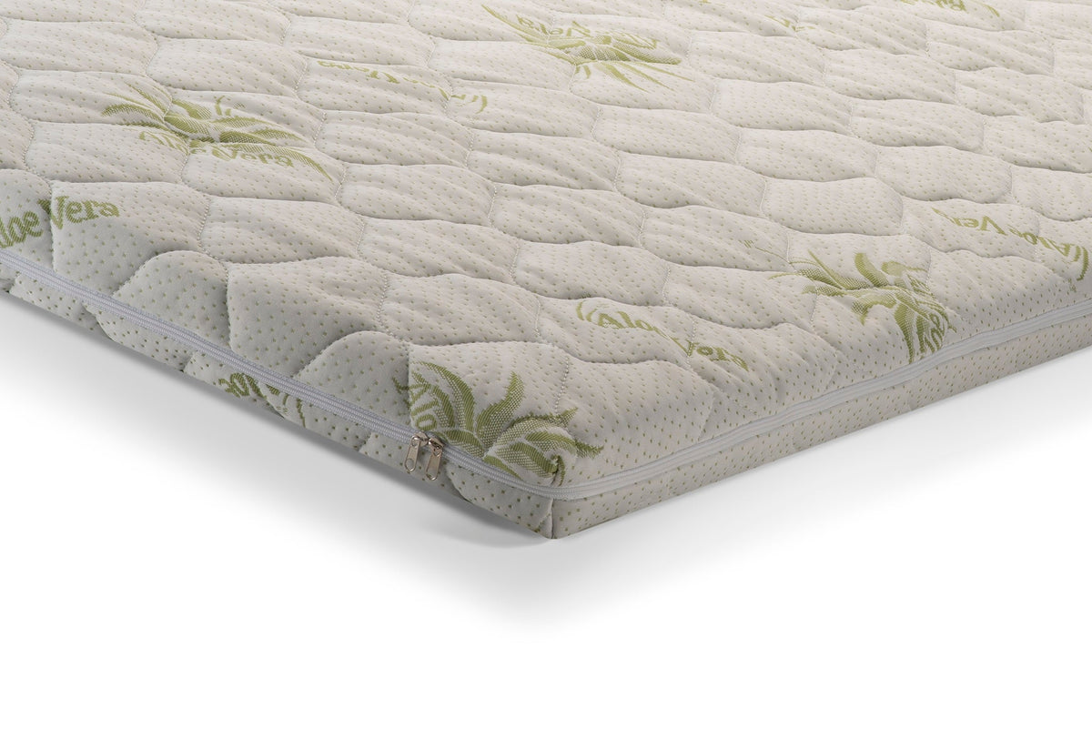 Aloe Comfort topper by Sleepy
